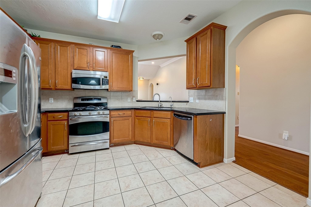 8923 Willow Wind Lane - Photo 12