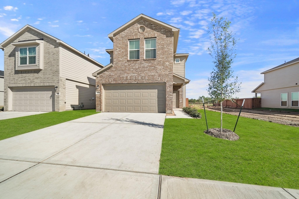 13434 Lucky Bill Lane - Photo 0