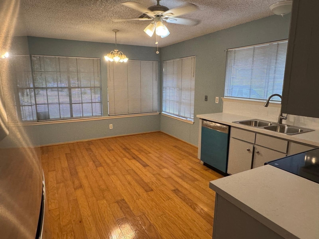 1707 Windy Meadow Drive - Photo 3
