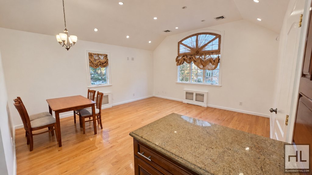 147 Place - Photo 2