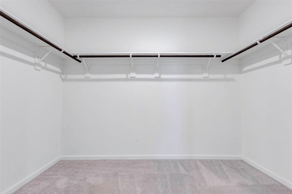 27030 Breakaway Lane - Photo 21