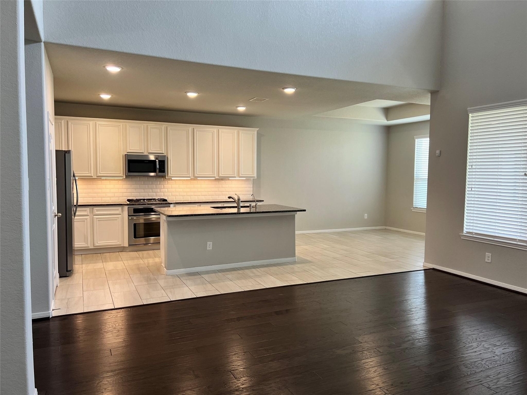 23527 Prato Gardens Lane - Photo 2