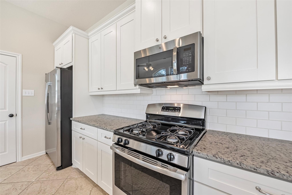 202 Cheswood Forest Place - Photo 13
