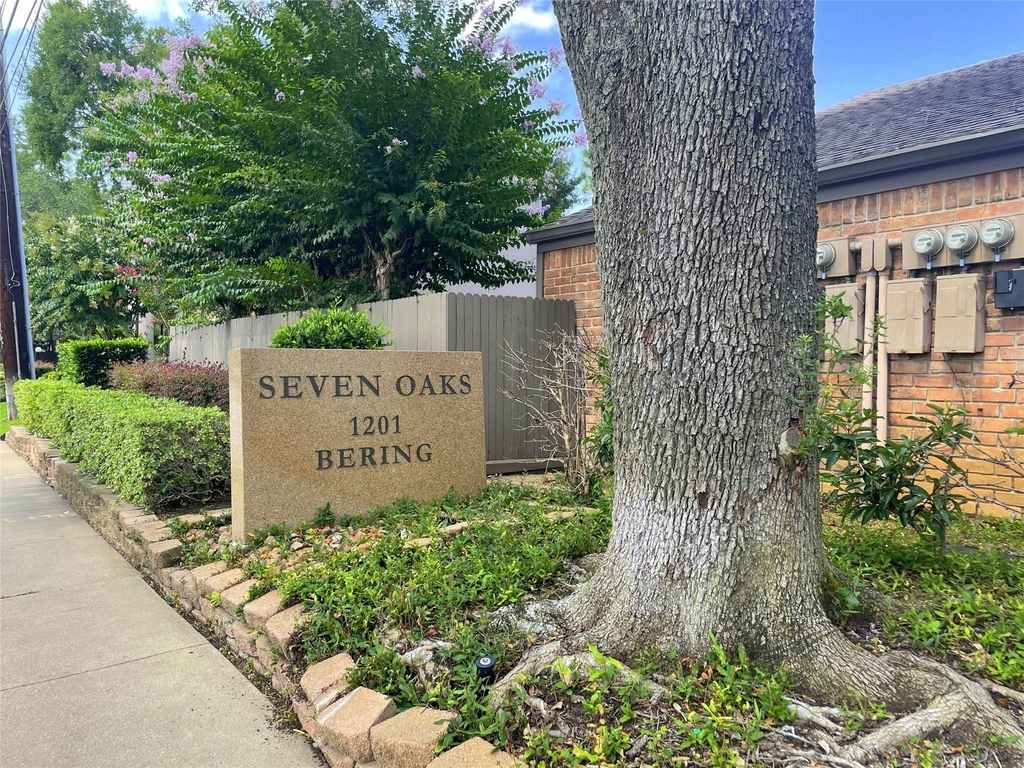 1201 Bering Drive - Photo 21