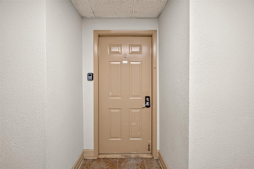 206 Plaza Verde Drive - Photo 10