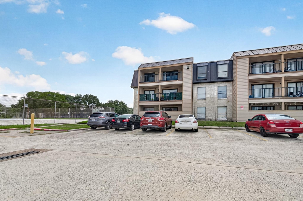 206 Plaza Verde Drive - Photo 3
