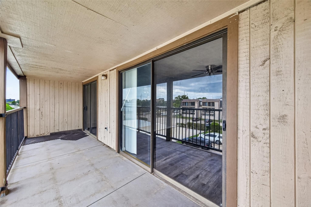 206 Plaza Verde Drive - Photo 9