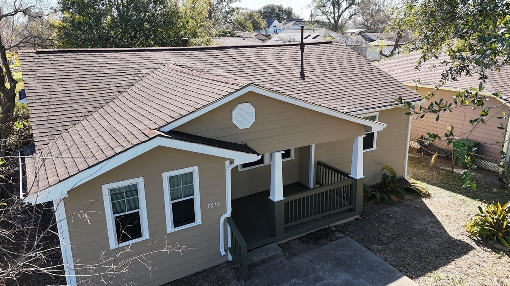 7013 Saint Augustine Street - Photo 1