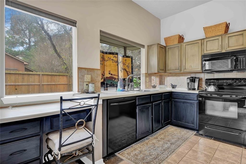 4114 Meadowgold Lane - Photo 2
