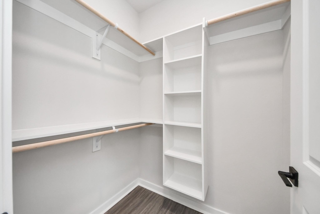 7711 Longmire Road - Photo 29