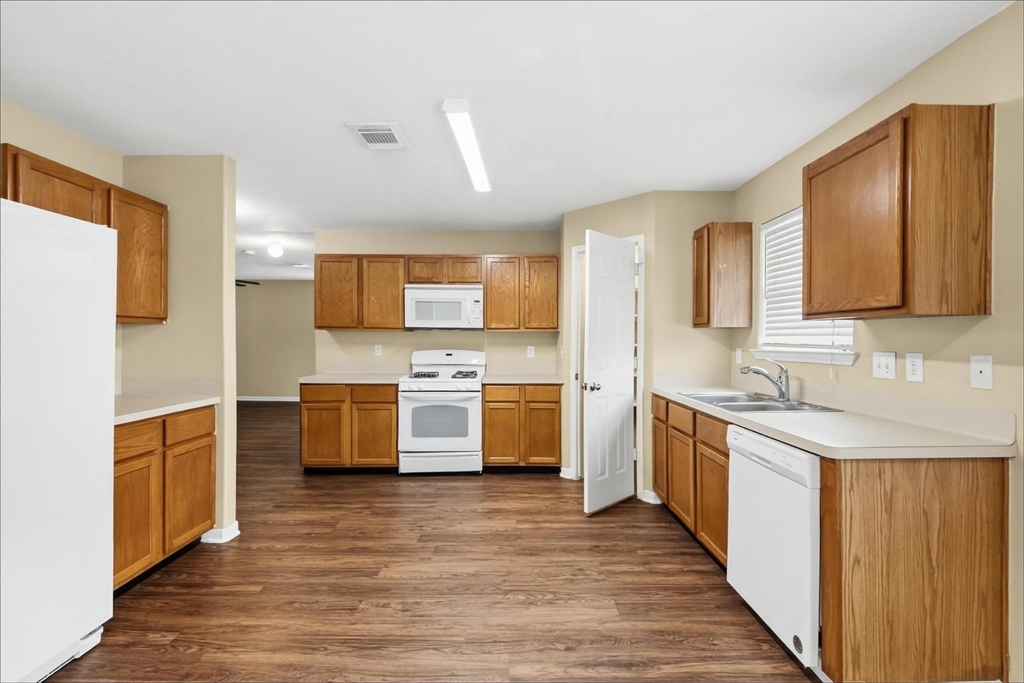 8002 Ginger Park Drive - Photo 1