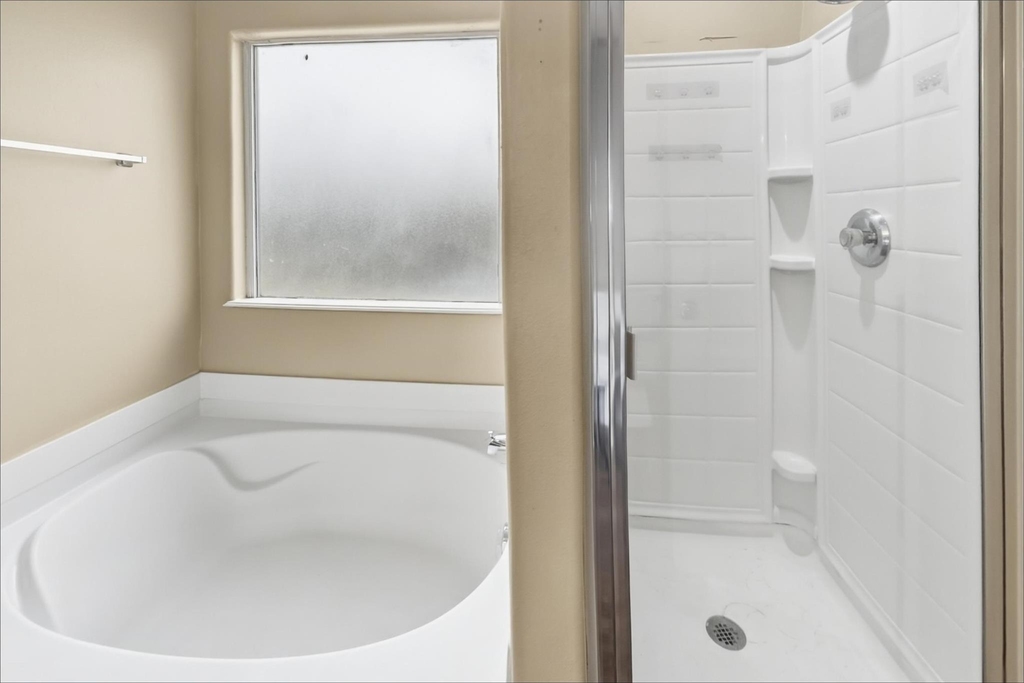8002 Ginger Park Drive - Photo 11