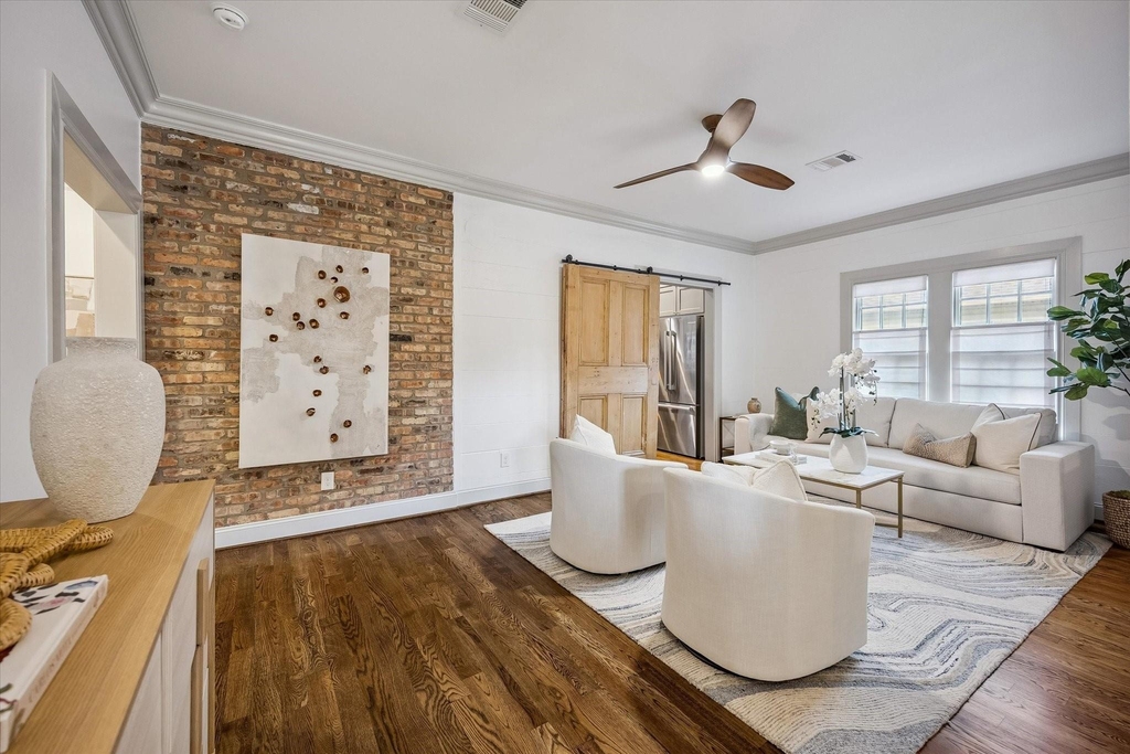 801 Walton Street - Photo 8