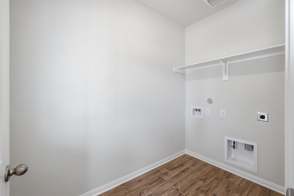 21623 Lotus Elm Street - Photo 18