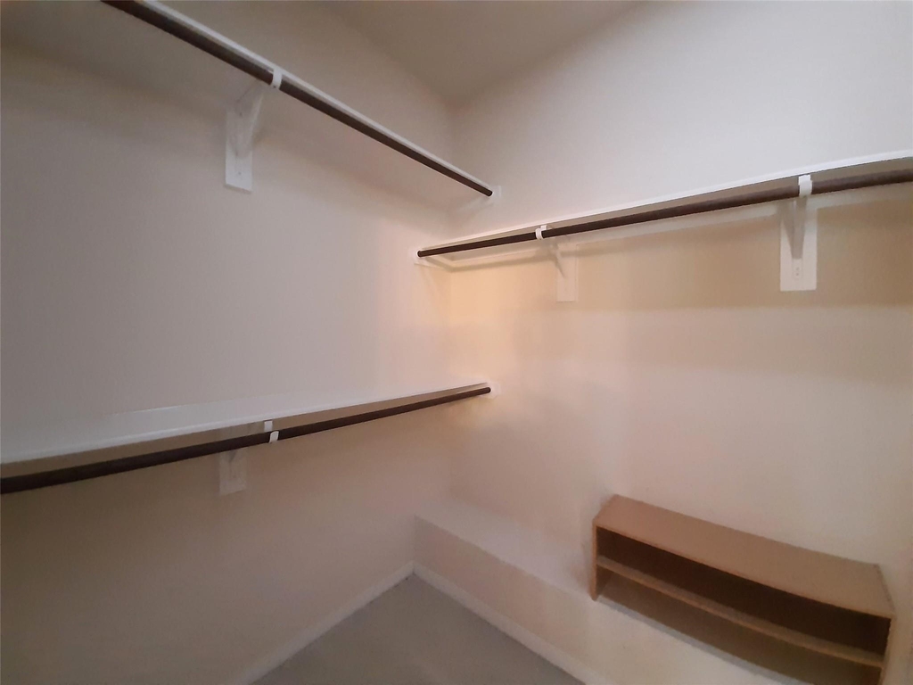 6002 Mangrove Falls Court - Photo 14