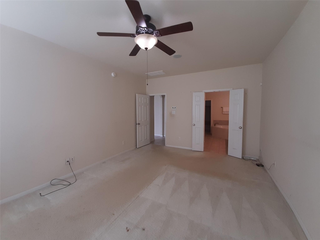 6002 Mangrove Falls Court - Photo 12