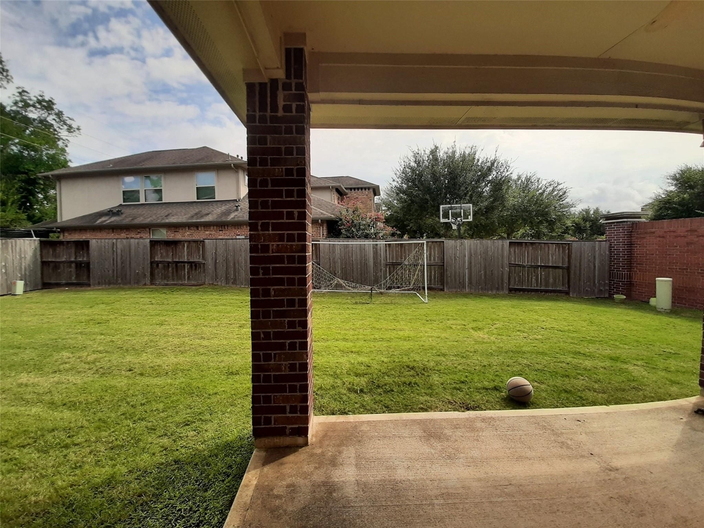 6002 Mangrove Falls Court - Photo 20