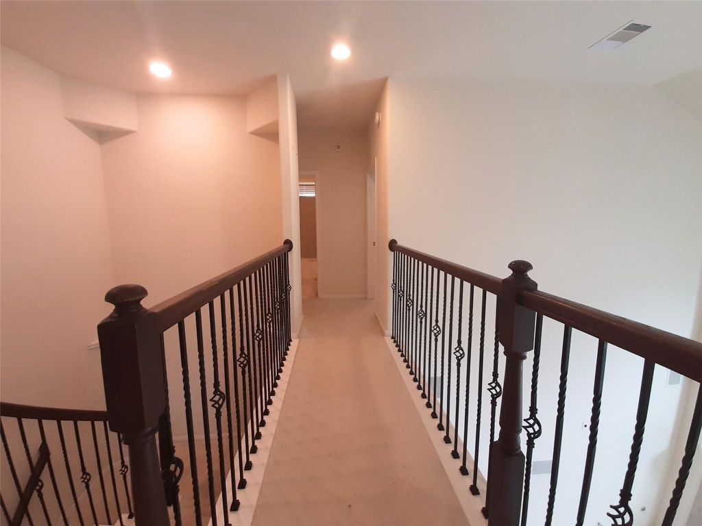 6002 Mangrove Falls Court - Photo 15
