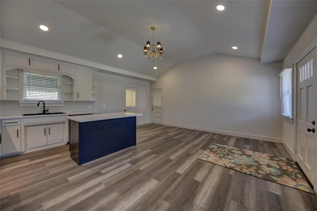 1311 Higgins Street - Photo 13