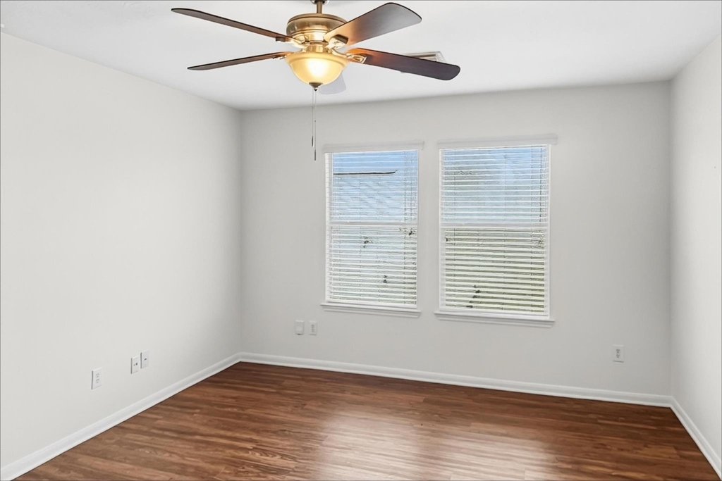 8339 Loetsch Ridge Way - Photo 12