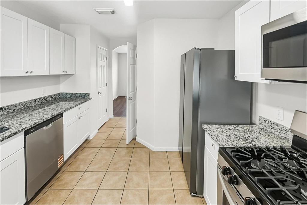 8339 Loetsch Ridge Way - Photo 2