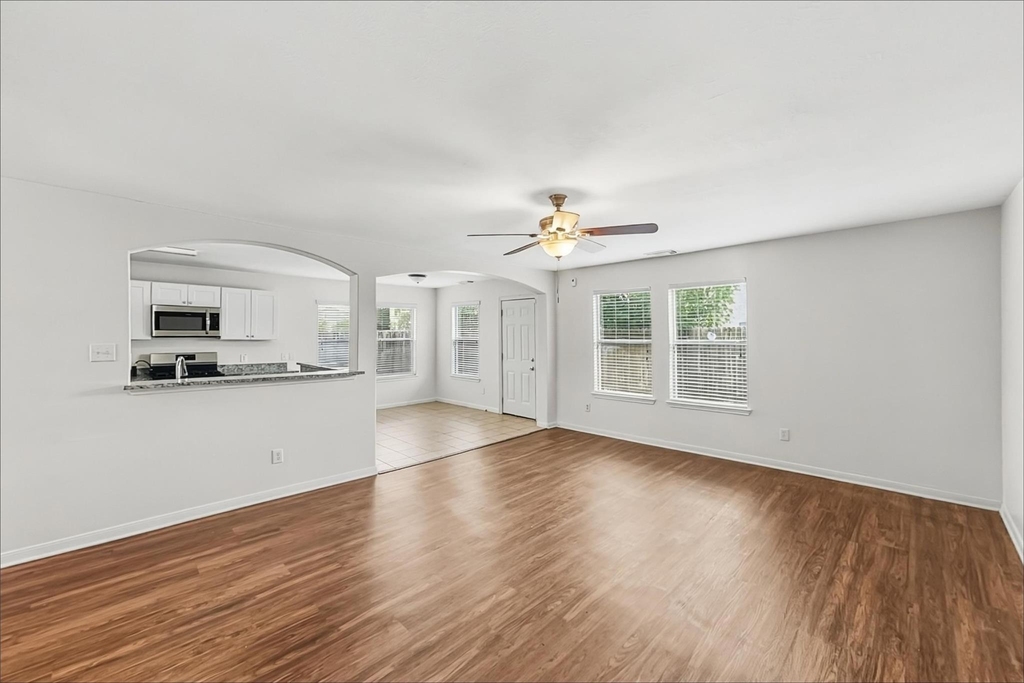 8339 Loetsch Ridge Way - Photo 6