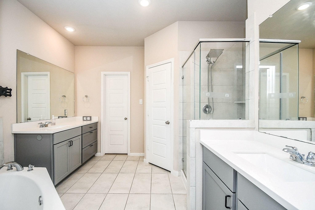 21024 Bracer Street - Photo 18
