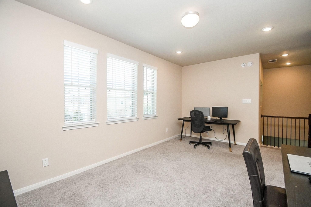 21024 Bracer Street - Photo 24