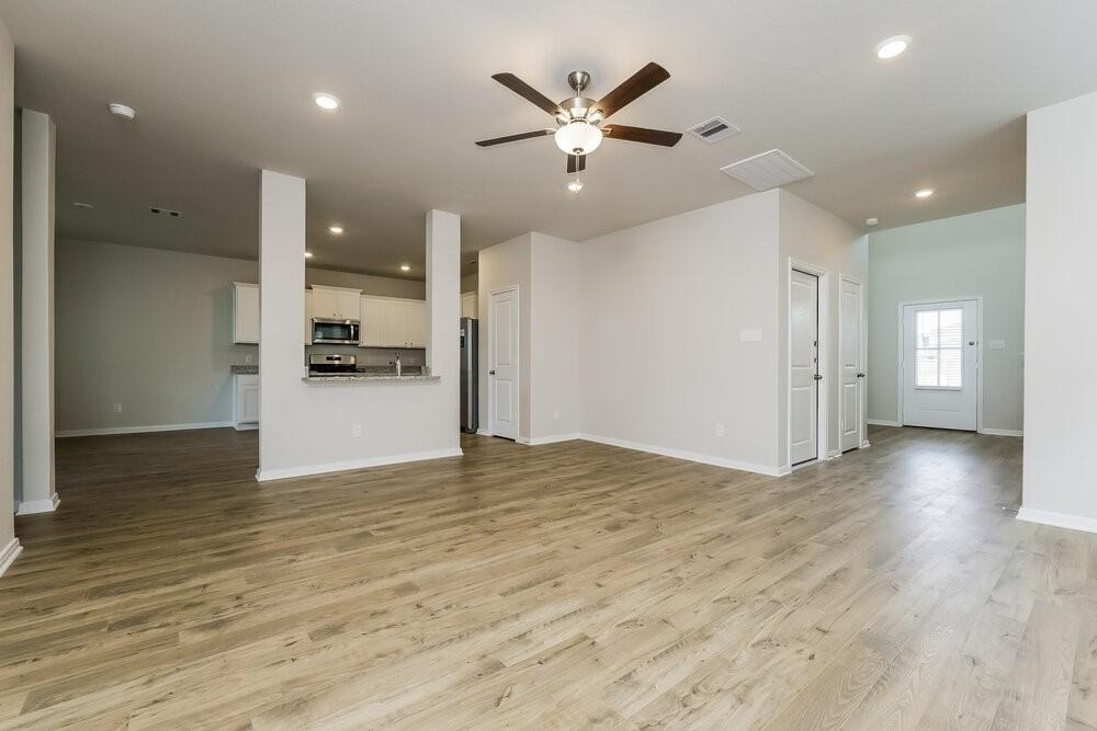 16435 Honeysuckle Hill Drive - Photo 2