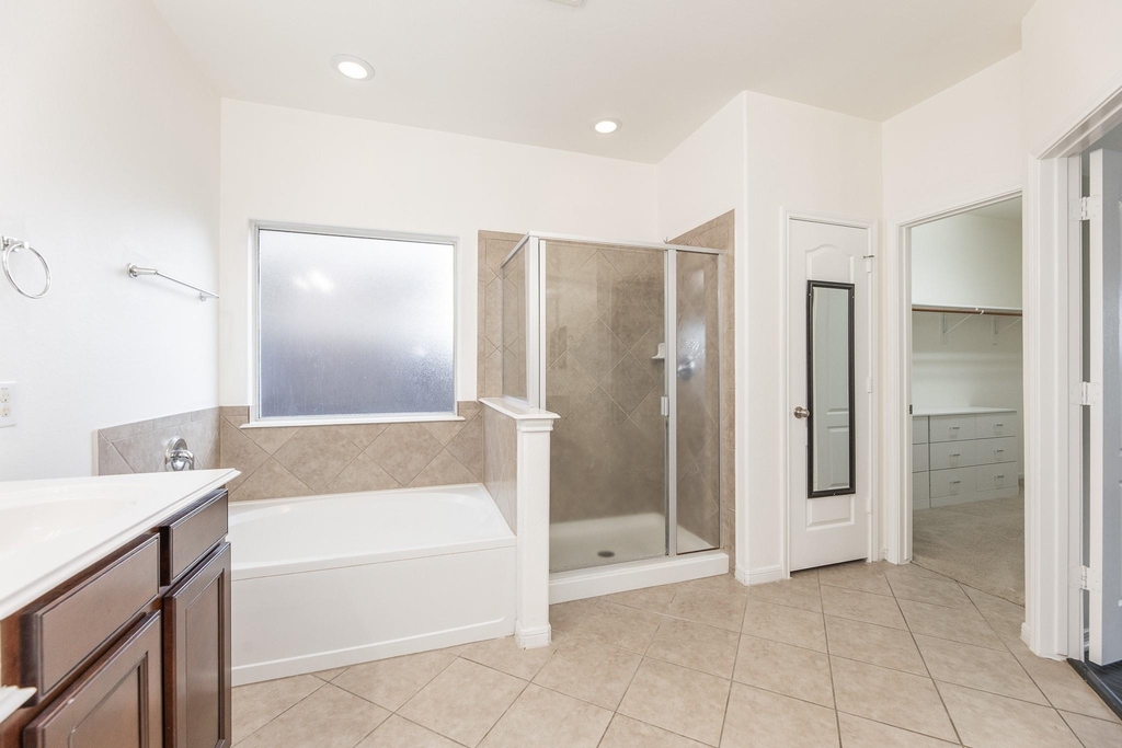 25951 Ravenside Drive - Photo 24