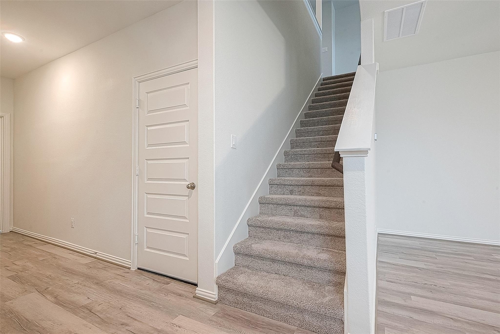 27838 Western Creek Court - Photo 6