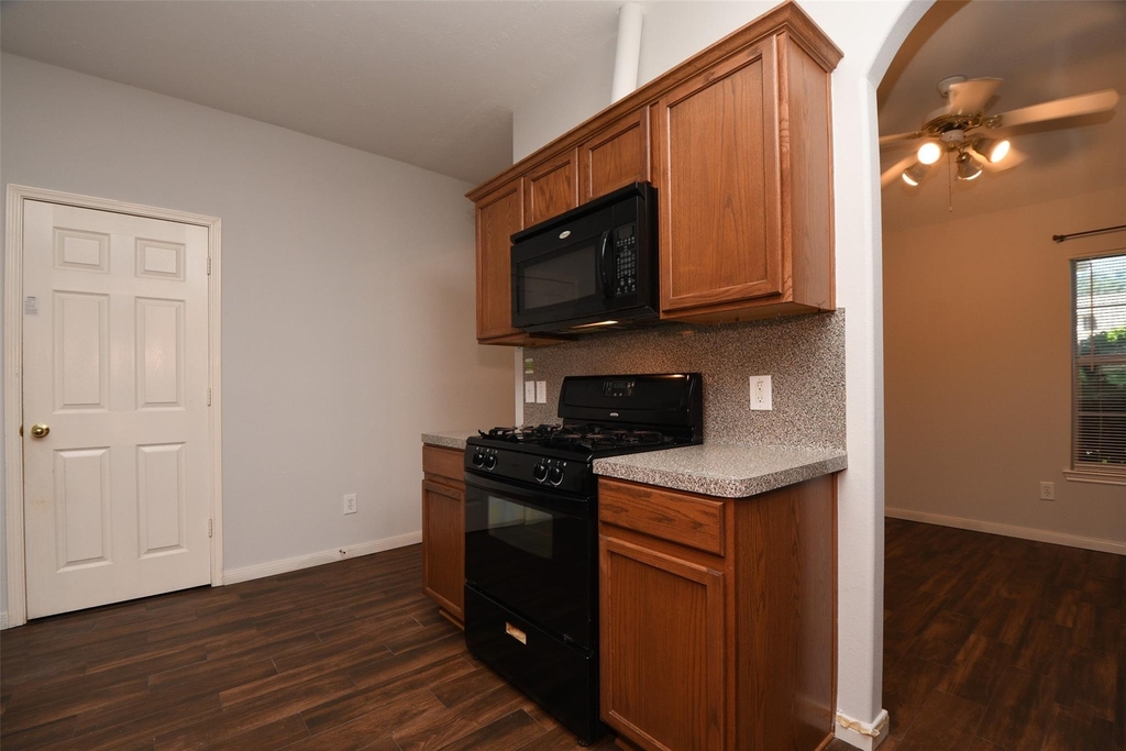 21134 Normand Meadows Lane - Photo 11