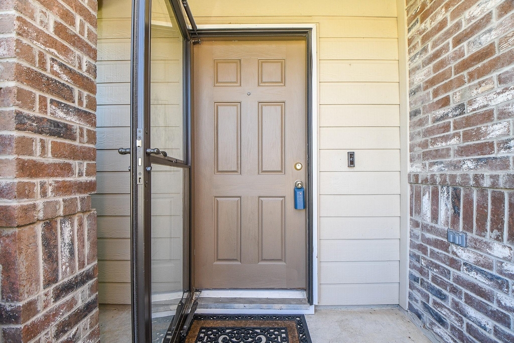 21134 Normand Meadows Lane - Photo 3