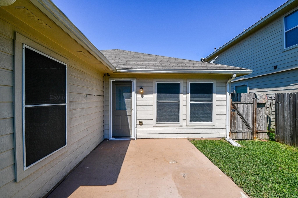 21134 Normand Meadows Lane - Photo 36