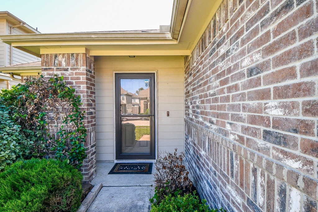 21134 Normand Meadows Lane - Photo 2