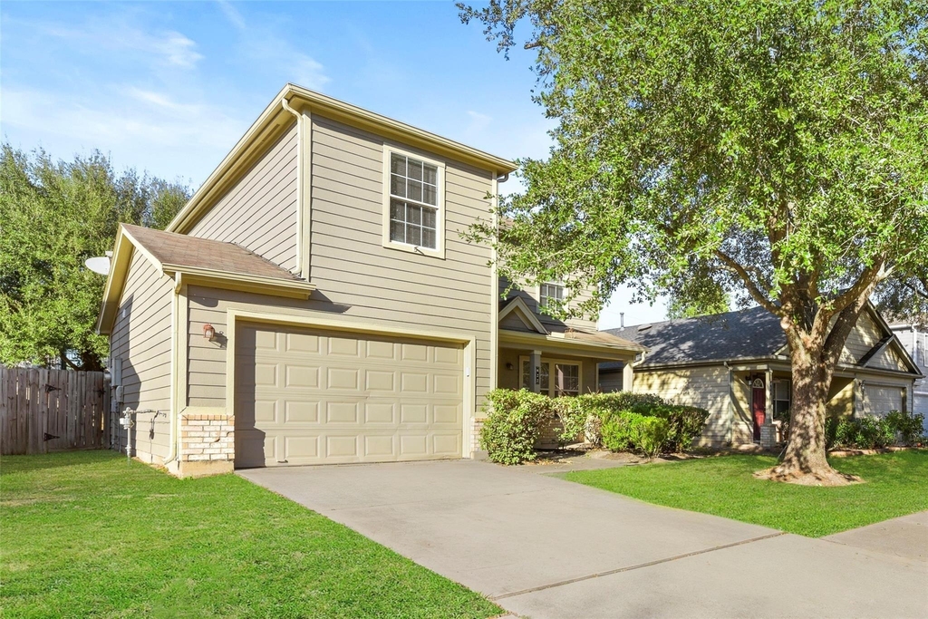 822 Grand Plains Drive - Photo 2