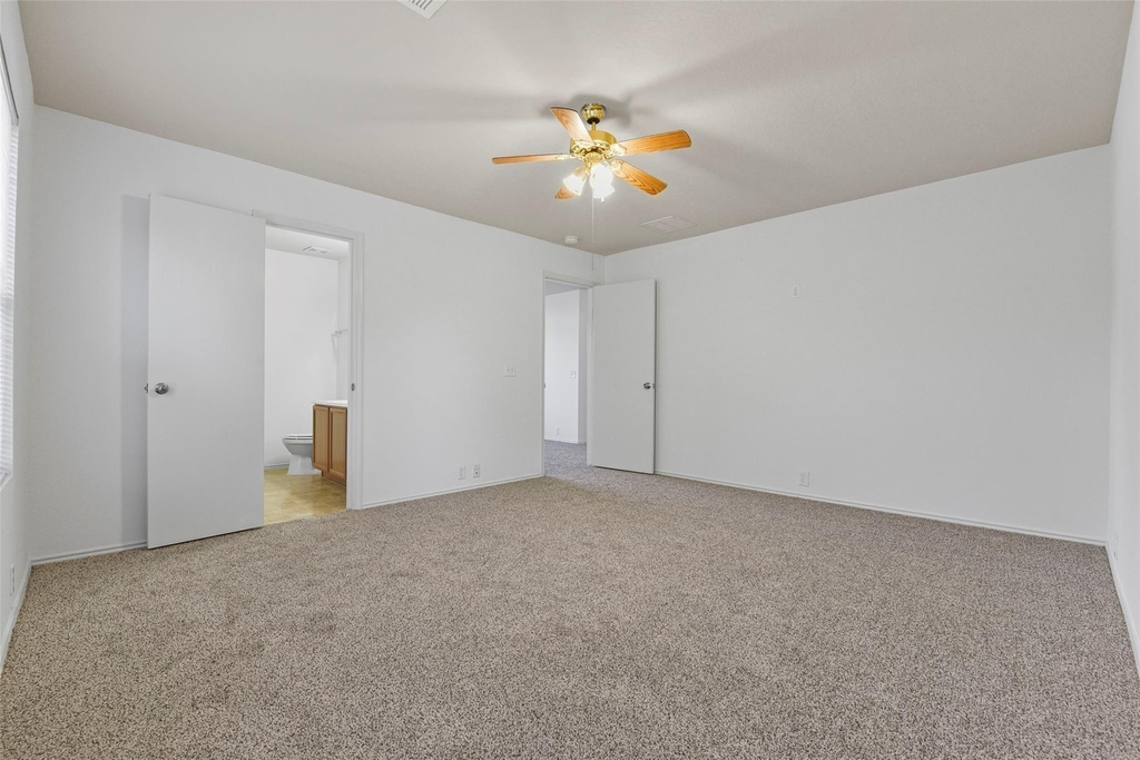 822 Grand Plains Drive - Photo 11