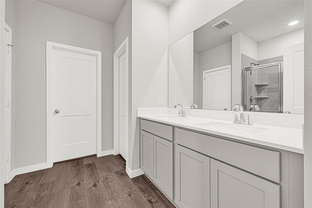 7735 Bergamot Circle - Photo 10