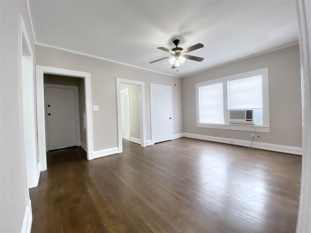 3920 Fannin Street - Photo 1