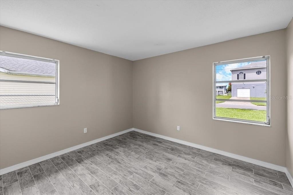 4284 Columbus Drive - Photo 11