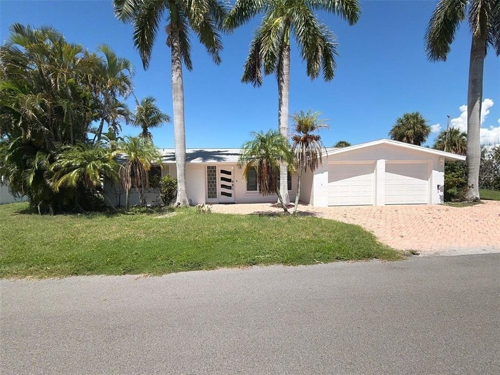 561 Tarawitt Drive - Photo 2
