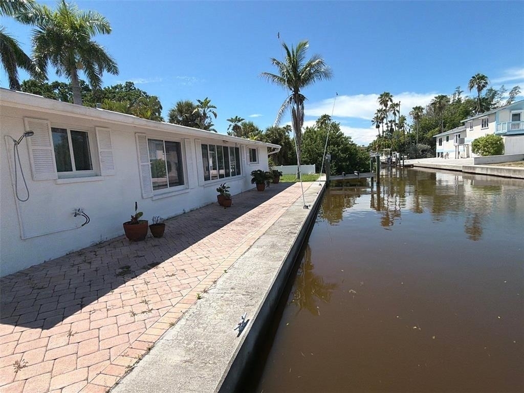 561 Tarawitt Drive - Photo 46