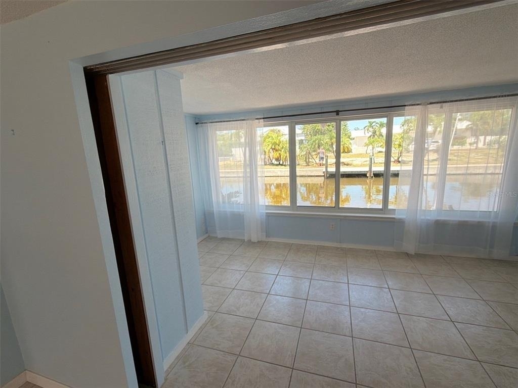 561 Tarawitt Drive - Photo 11