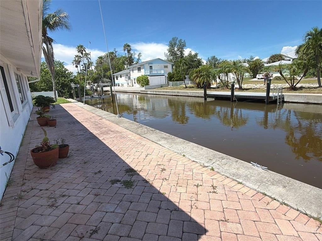 561 Tarawitt Drive - Photo 44