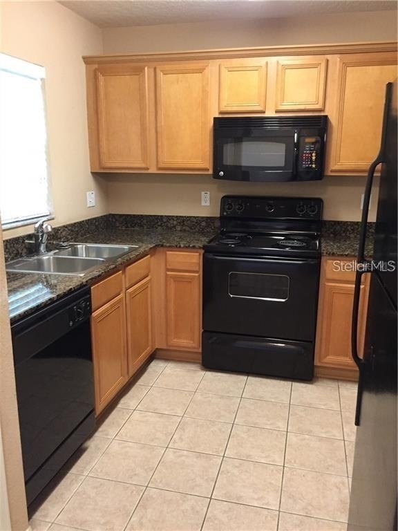 206 Hardcastle Place - Photo 1