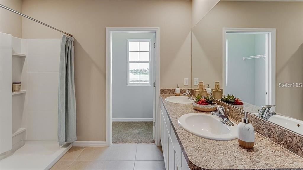 5480 Logan Cave Avenue - Photo 14