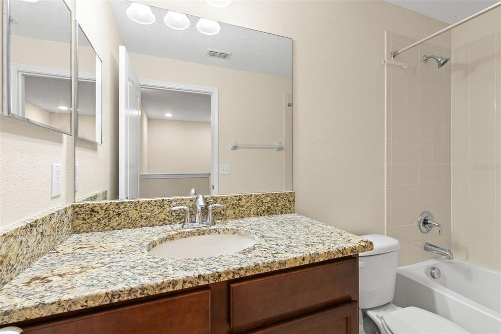 4272 Fennwood Court - Photo 21