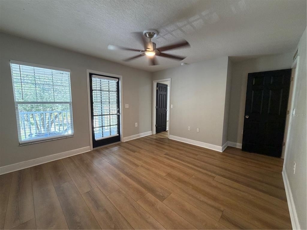 1934 W Spruce Street - Photo 10