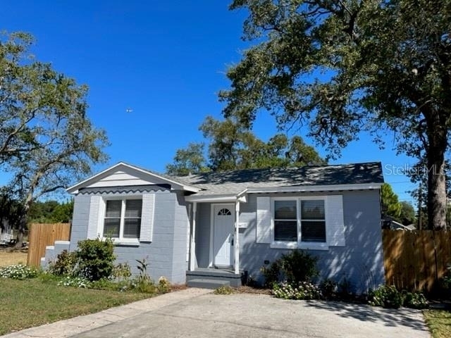 2720 Edwards Avenue S - Photo 0