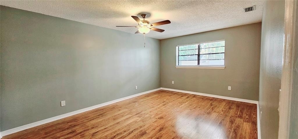 317 Pleasant Street - Photo 18